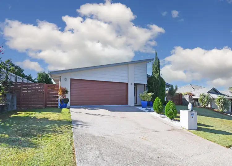 38 Morgan Circuit, Urraween QLD 4655