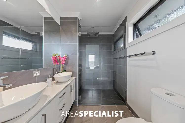 Fifth view of Homely house listing, 34 Constance Way, Pakenham VIC 3810