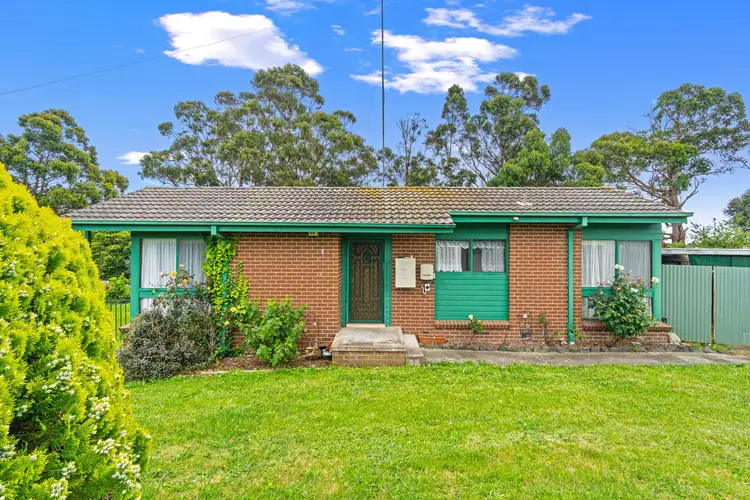 6 Coolaroo Place, Churchill VIC 3842