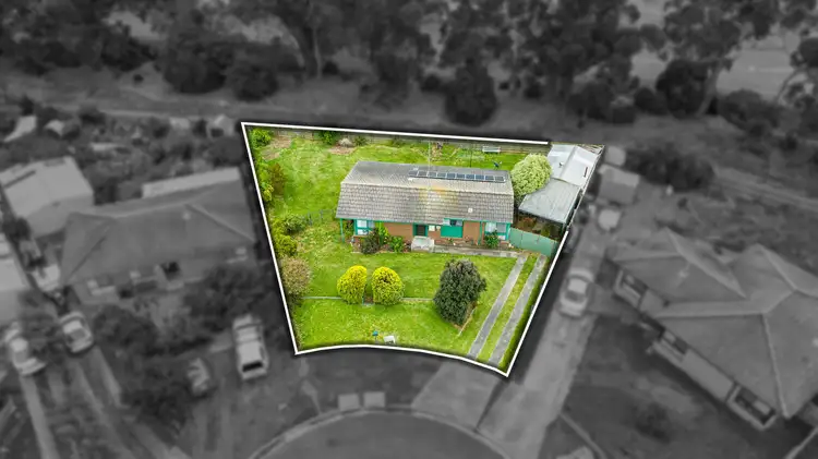 Second view of Homely house listing, 6 Coolaroo Place, Churchill VIC 3842