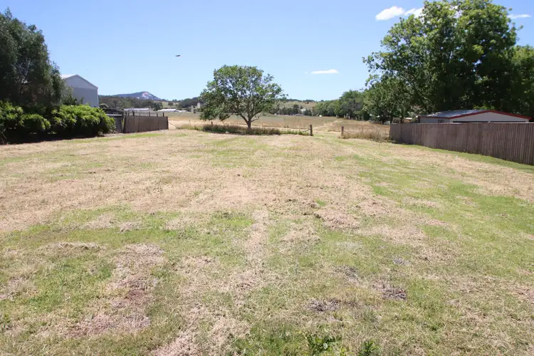 192 Pelham Street, Tenterfield NSW 2372