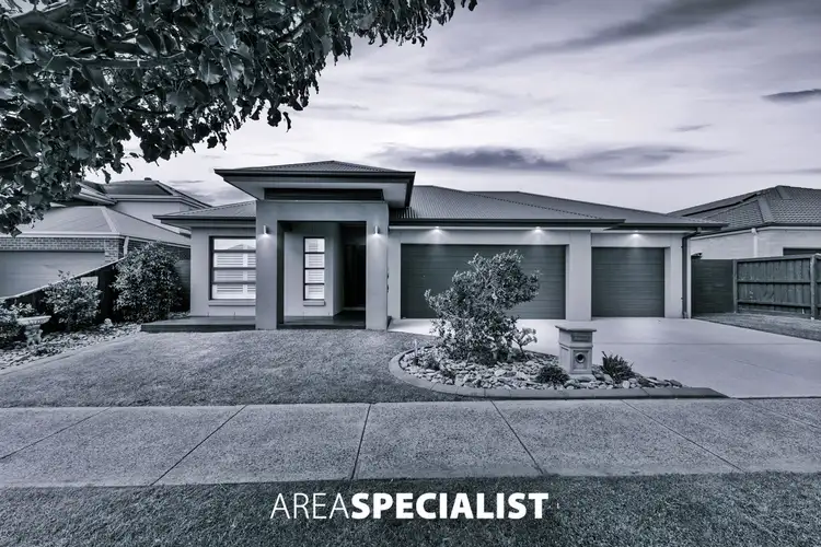 49 Mackellar Street, Pakenham VIC 3810