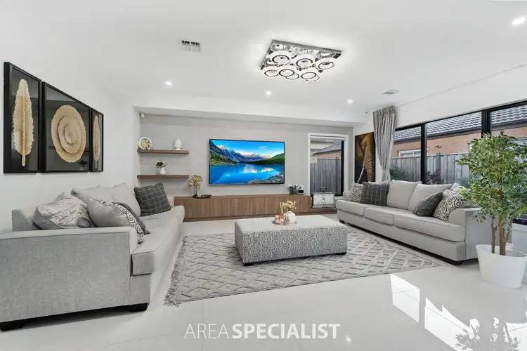 Fifth view of Homely house listing, 15 Carpathian Drive, Clyde North VIC 3978