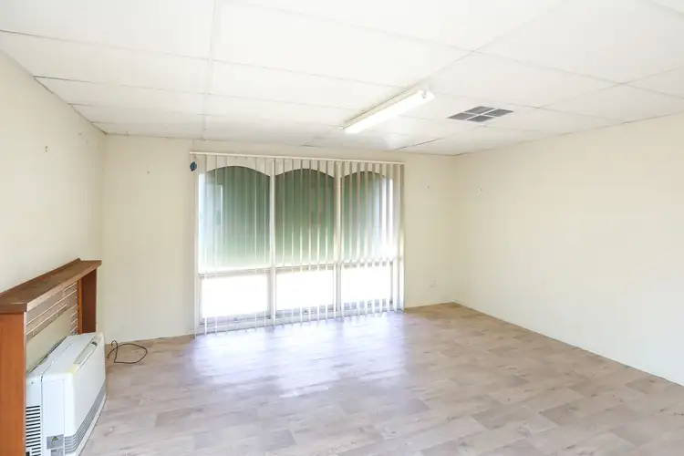 Seventh view of Homely house listing, 2 Ash Court, Red Cliffs VIC 3496