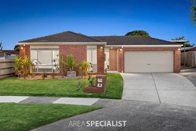 5 Dunmore Court, Cranbourne VIC 3977