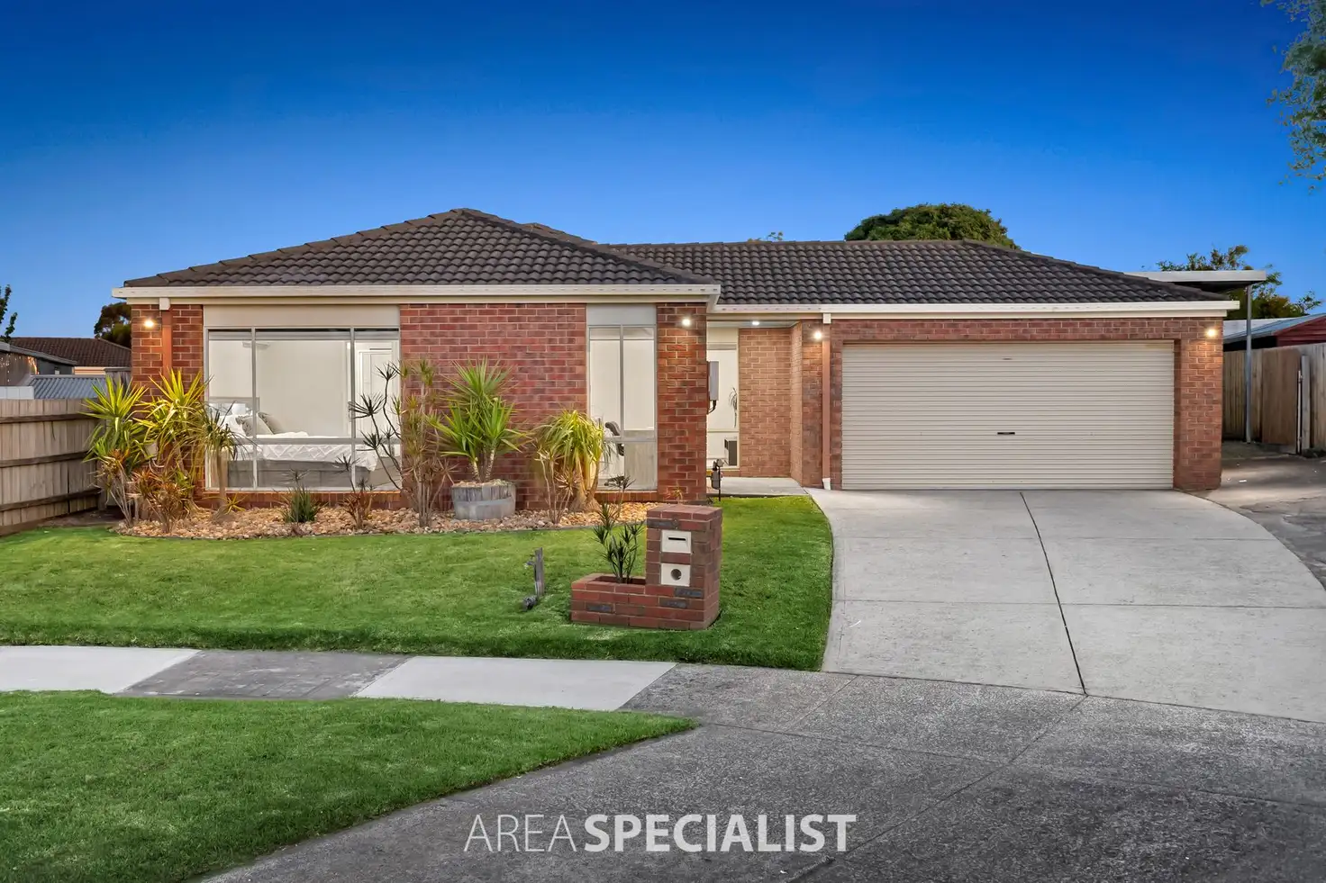 Main view of Homely house listing, 5 Dunmore Court, Cranbourne VIC 3977