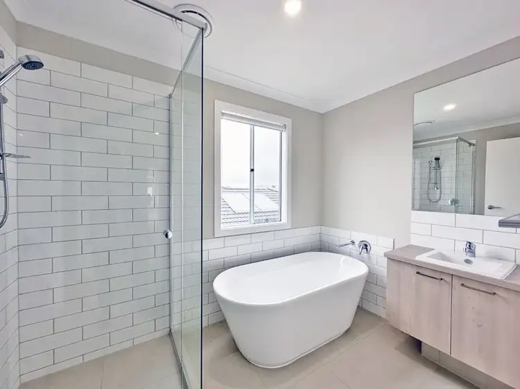 Fifth view of Homely townhouse listing, 6 Fairmont Crescent, Fraser Rise VIC 3336