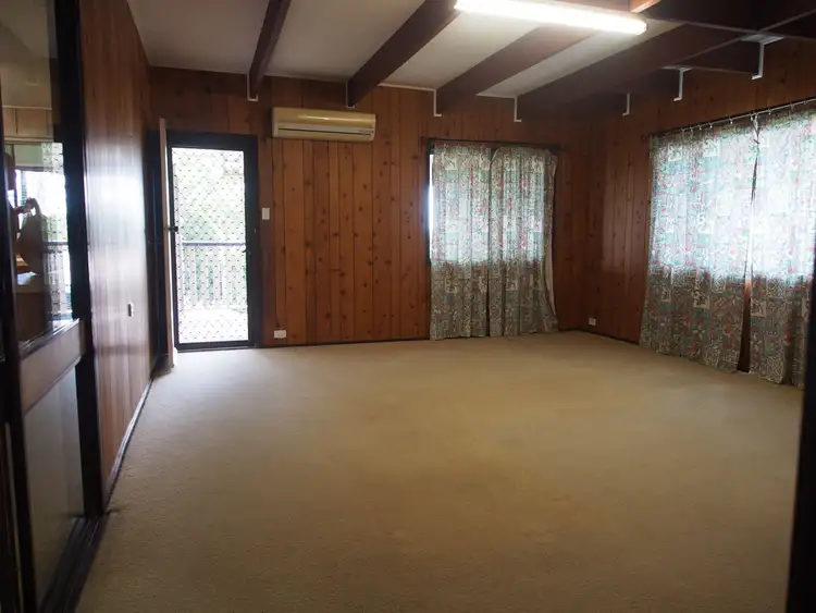 Fifth view of Homely house listing, 8 Gloucester Street, Biggenden QLD 4621