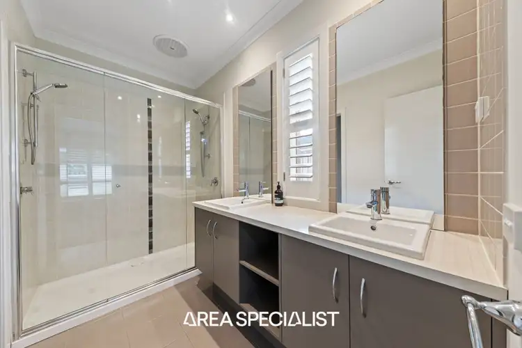 Fourth view of Homely house listing, 32 Tyrone Avenue, Pakenham VIC 3810