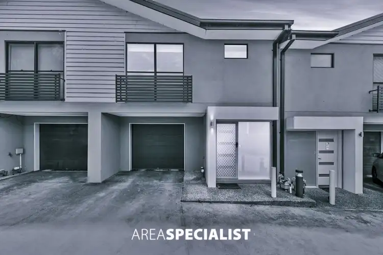 Main view of Homely house listing, 4 Nebula Lane, Cranbourne East VIC 3977