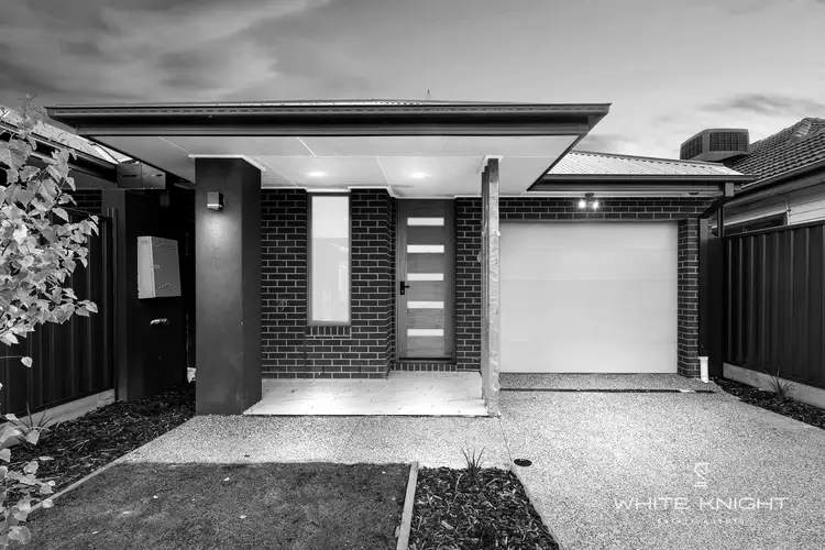 27A Anna Street, St Albans VIC 3021