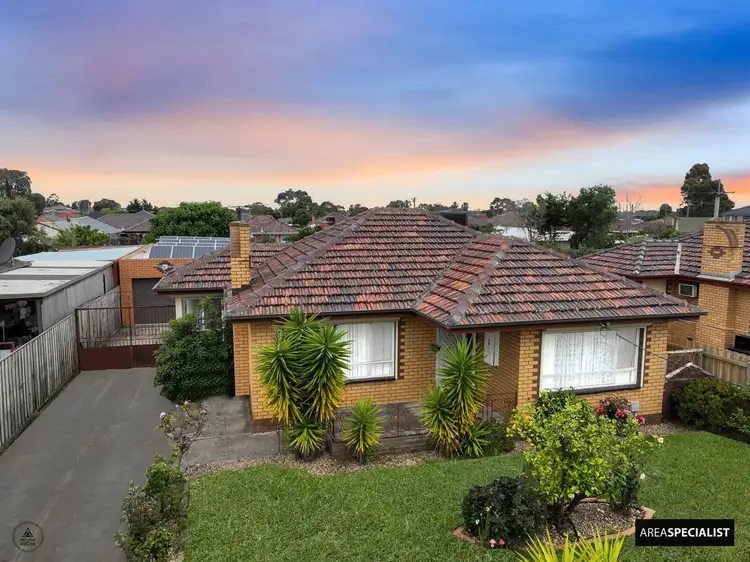 9 Kingsley Street, St Albans VIC 3021