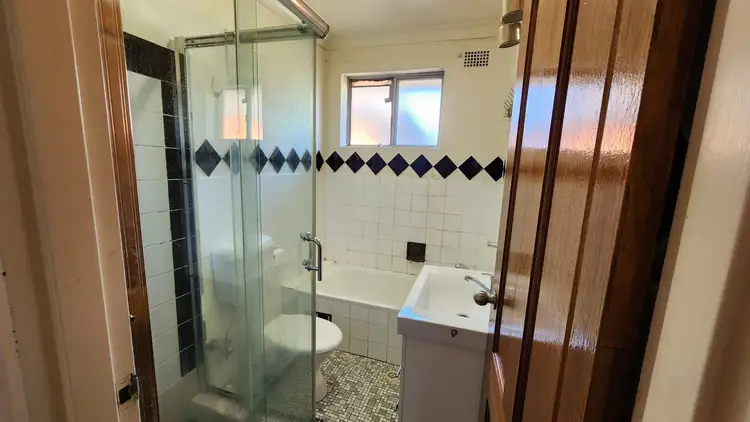 Fifth view of Homely unit listing, 8/136 Lansdowne Road, Canley Vale NSW 2166