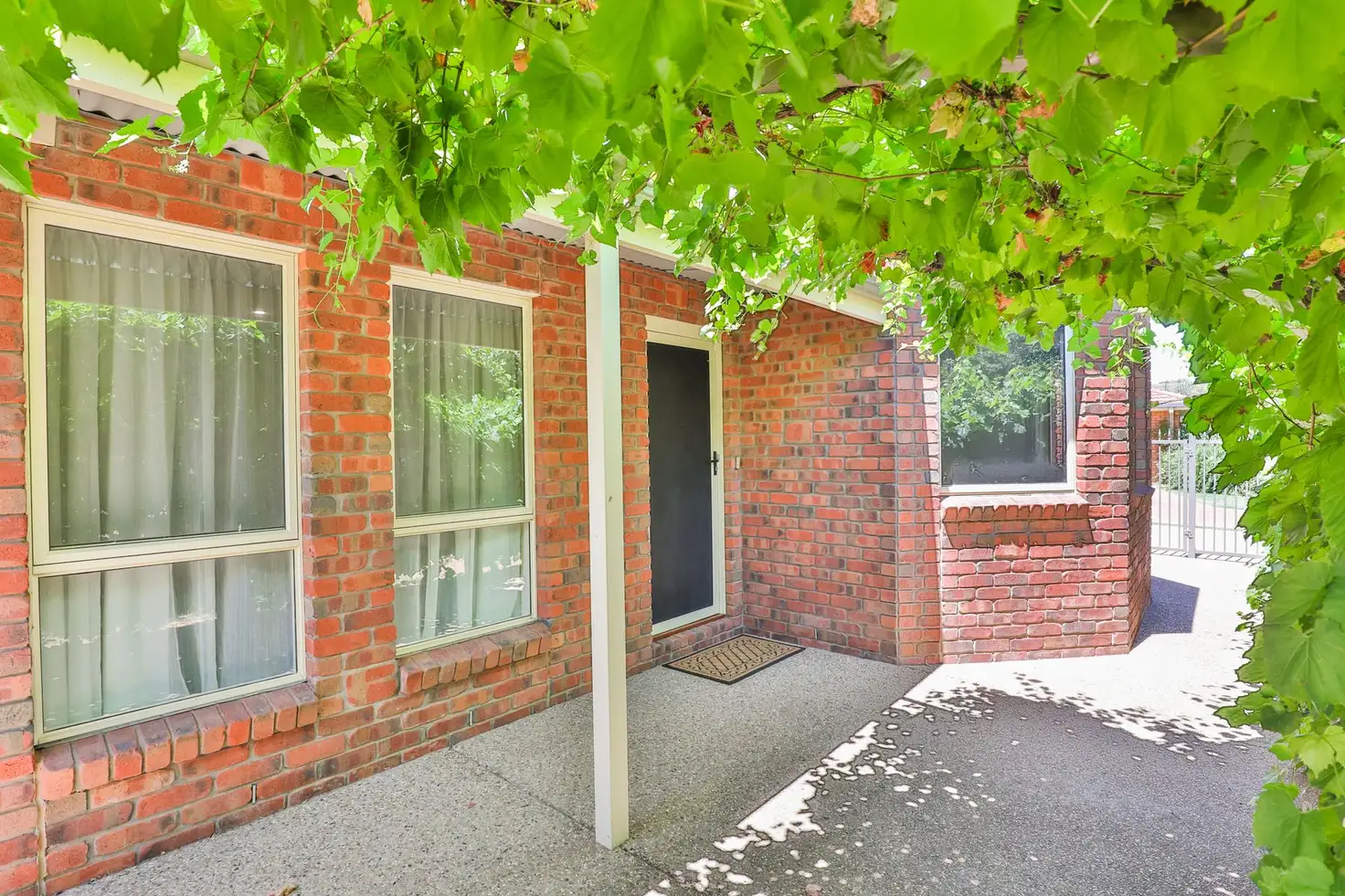 Main view of Homely townhouse listing, 410 Walnut Avenue, Mildura VIC 3500