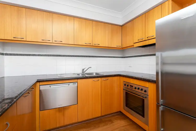 Fifth view of Homely apartment listing, 11/122 Mounts Bay Rd, Perth WA 6000