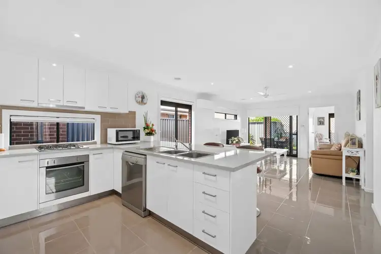 Sixth view of Homely townhouse listing, 4/12-14 Munro street, Traralgon VIC 3844