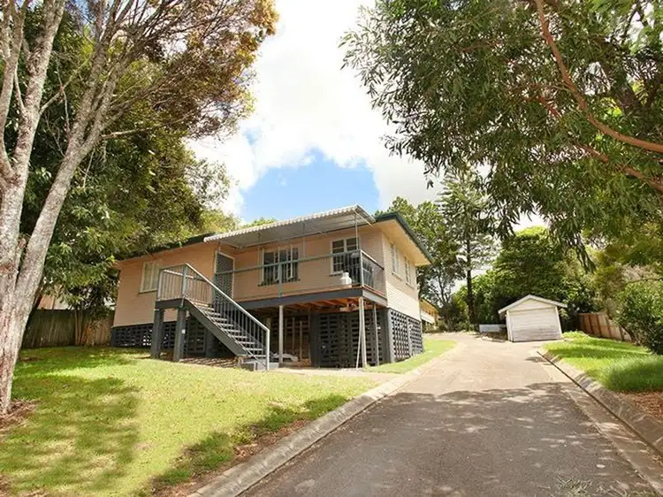 9 Waterfall Road, Nambour QLD 4560