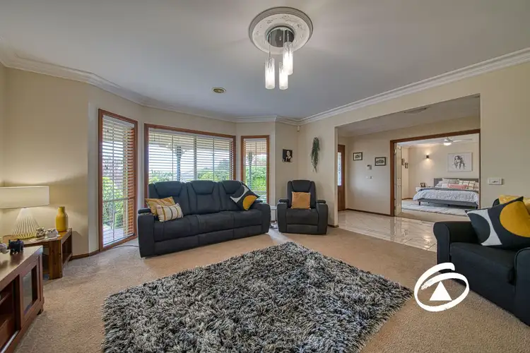 Fifth view of Homely house listing, 14 Overland Rise, Pakenham VIC 3810