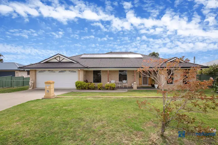 8 Hardman Close, Armidale NSW 2350