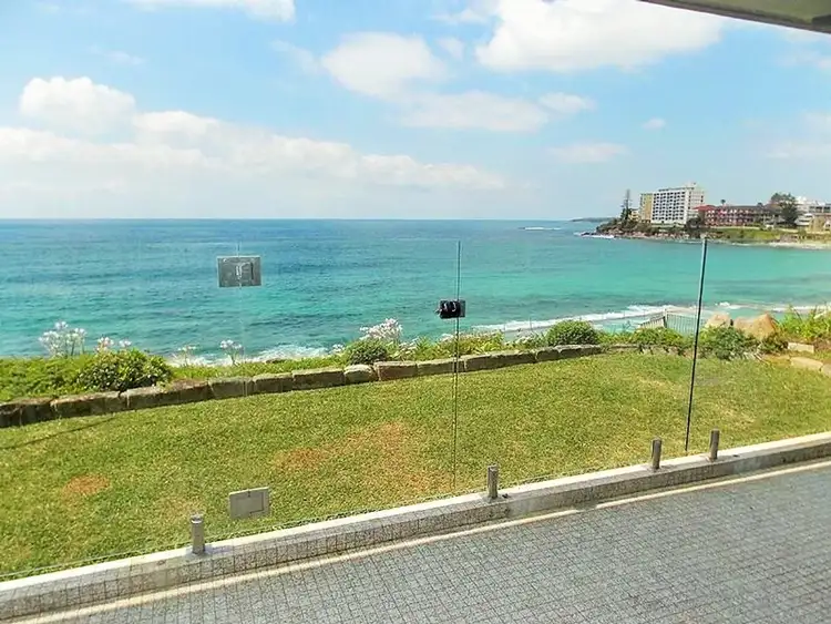 Second view of Homely apartment listing, 2/8 Ozone Street, Cronulla NSW 2230