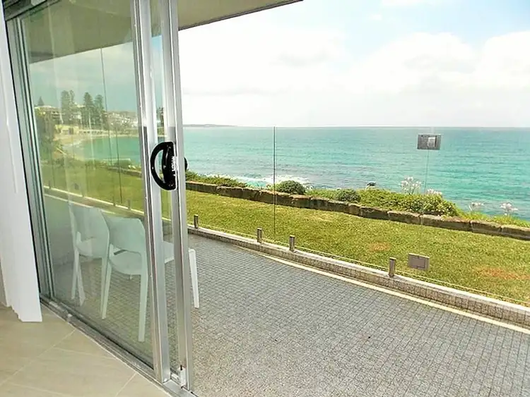 Third view of Homely apartment listing, 2/8 Ozone Street, Cronulla NSW 2230