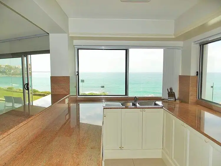 Fifth view of Homely apartment listing, 2/8 Ozone Street, Cronulla NSW 2230