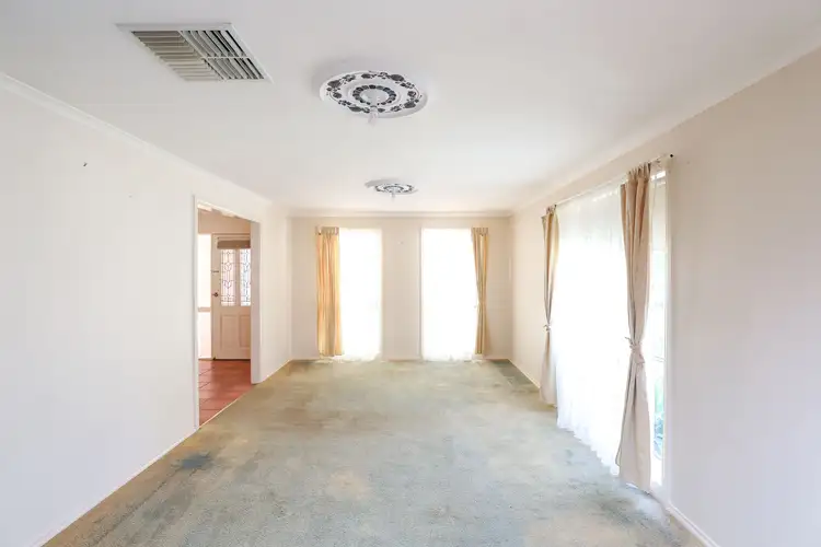 Third view of Homely house listing, 6 Josie Court, Mildura VIC 3500