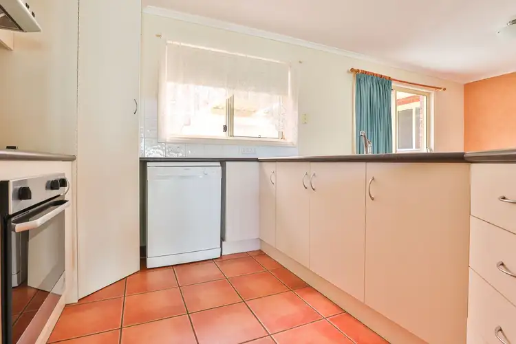 Sixth view of Homely house listing, 6 Josie Court, Mildura VIC 3500