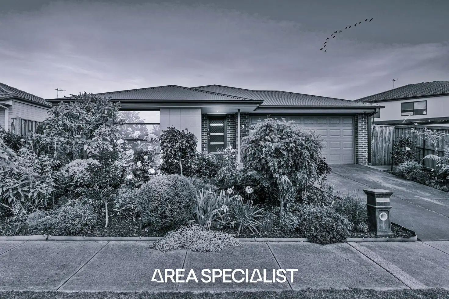 Main view of Homely house listing, 3 Viewgrand Drive, Pakenham VIC 3810