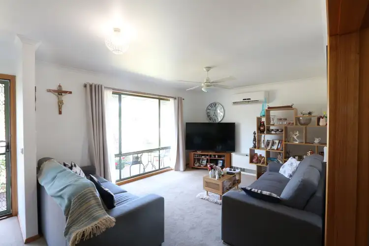 Second view of Homely house listing, 7 Hunter Street, Carisbrook VIC 3464