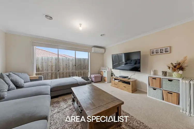 Third view of Homely house listing, 3 Spencer Place, Pakenham VIC 3810