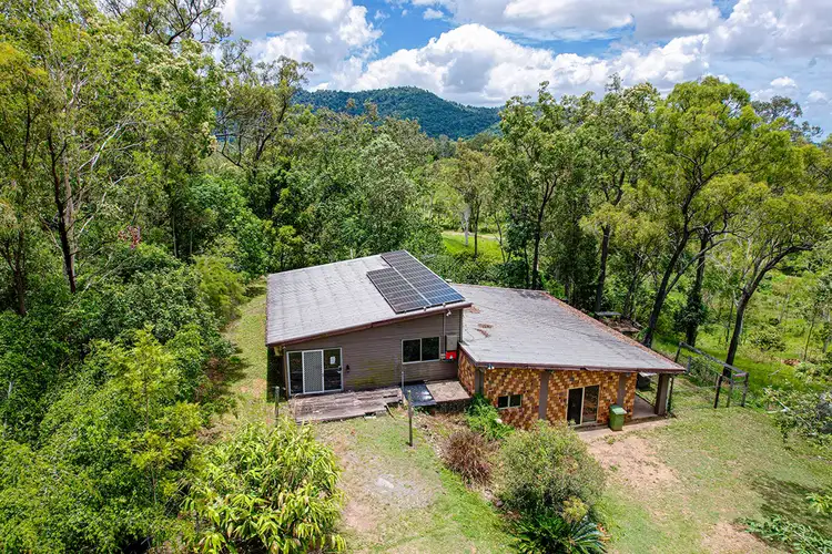 519 Middle Creek Road, Sarina QLD 4737