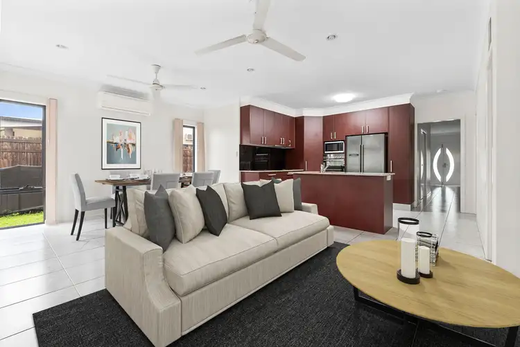 6 Cheyne Close, Bentley Park QLD 4869