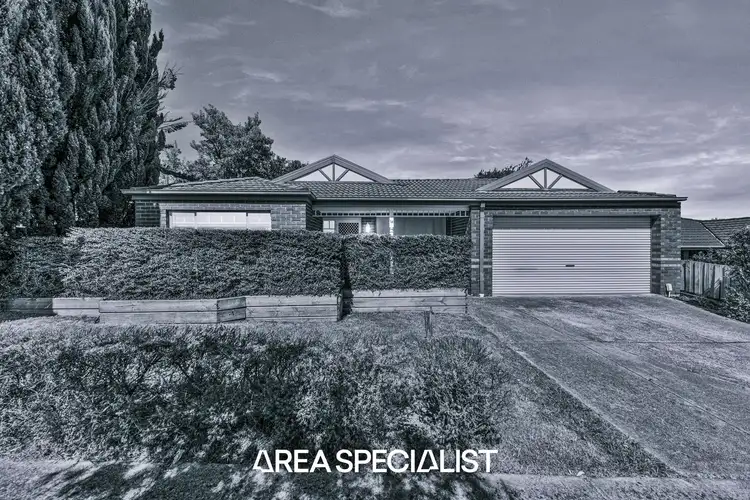 14 Ivory Drive, Pakenham VIC 3810
