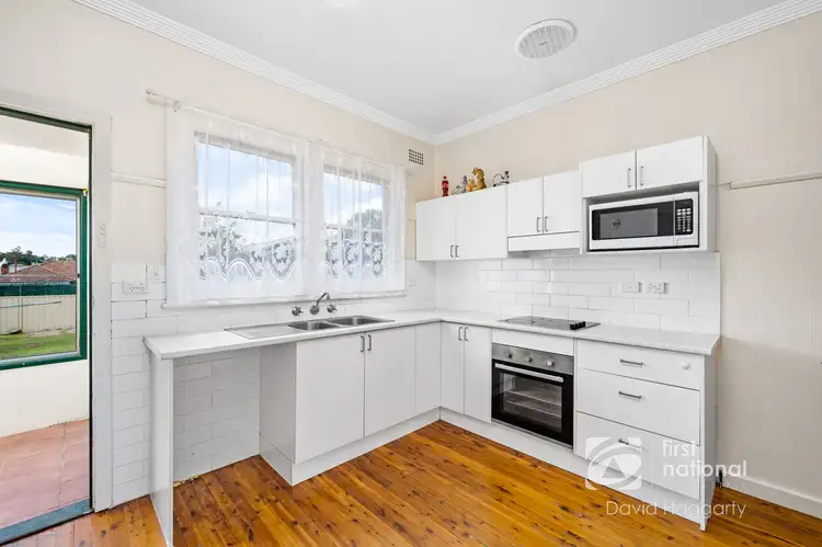 Fifth view of Homely house listing, 2 Middleton Drive, East Maitland NSW 2323