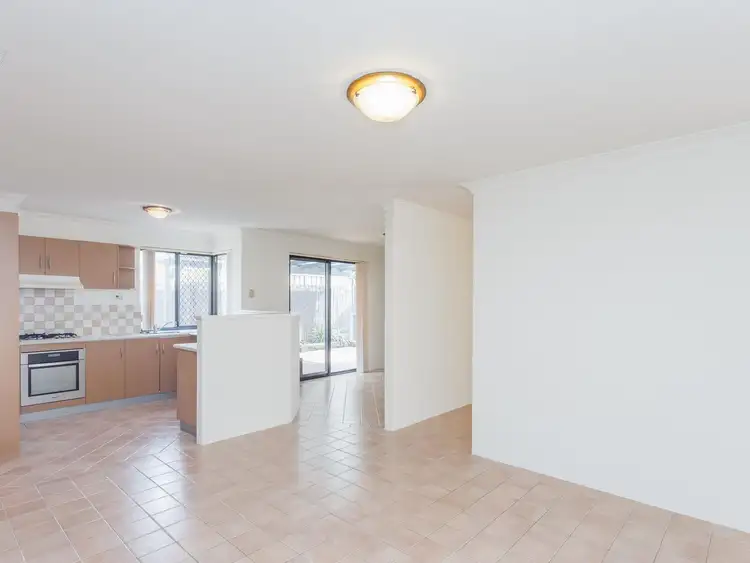 Fifth view of Homely villa listing, 3/157 Raleigh Street, Carlisle WA 6101