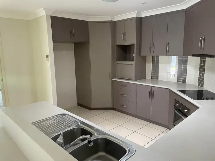 Sixth view of Homely house listing, 5 Mooney Court, Marian QLD 4753