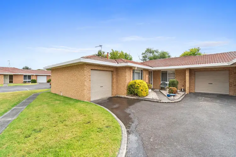 Second view of Homely unit listing, 8/11 Clift Court, Traralgon VIC 3844