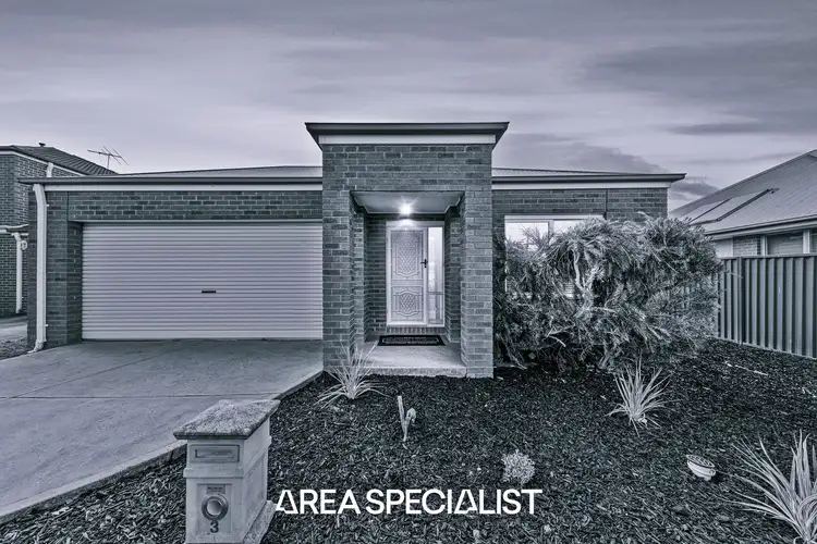 3 The Parkway, Pakenham VIC 3810