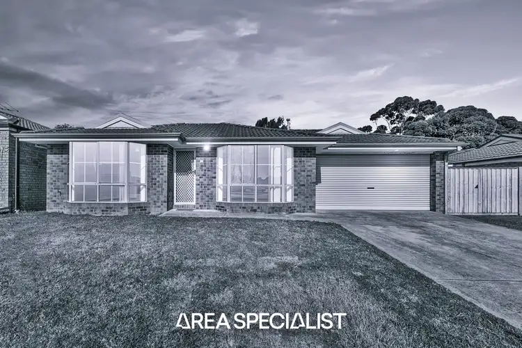 Main view of Homely house listing, 17 Rossi Close, Pakenham VIC 3810