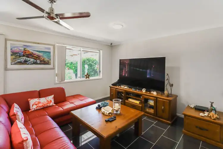 Sixth view of Homely house listing, 9 Jennylee Close, Urangan QLD 4655