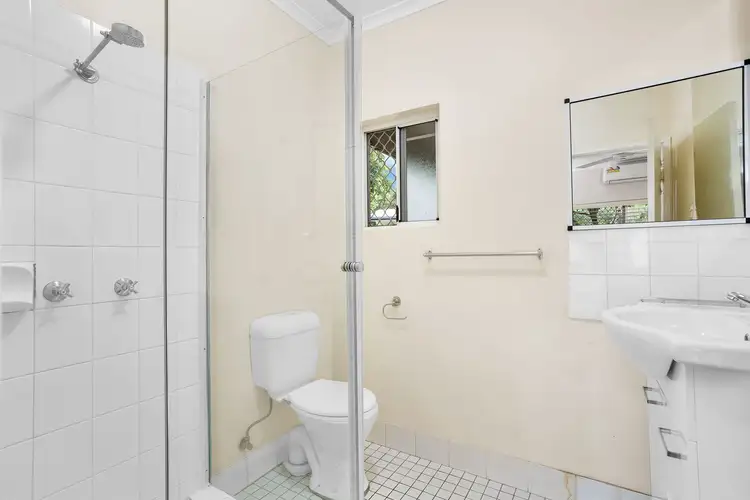 Sixth view of Homely house listing, 1 Fraser Cl, Kanimbla QLD 4870
