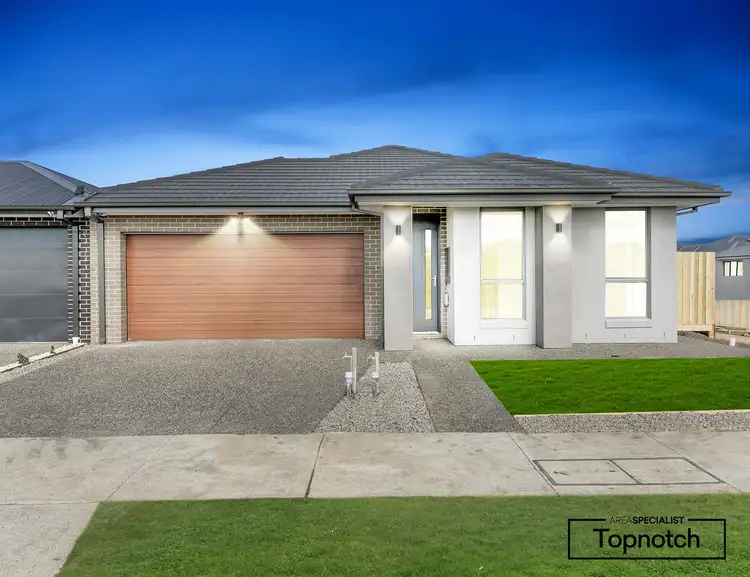 Second view of Homely house listing, 10 Belladonna Circuit, Wallan VIC 3756
