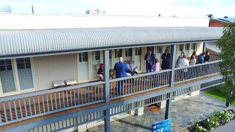 15 Outlook Drive, Werribee VIC 3030