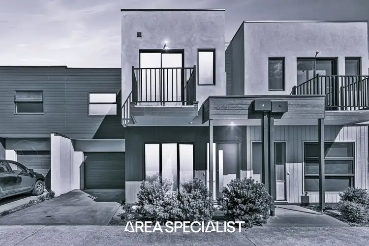 Main view of Homely house listing, 3 Cassius Circuit, Cranbourne North VIC 3977
