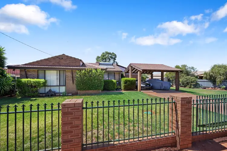 6 Fimister Lane, Hannans WA 6430