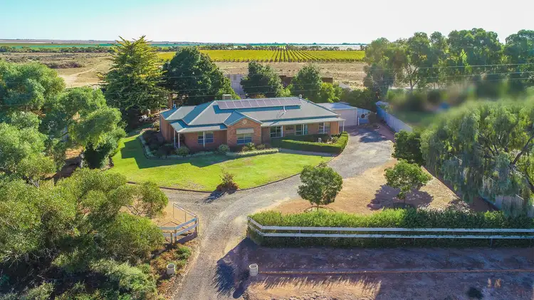 922 Paschendale Avenue, Merbein South VIC 3505