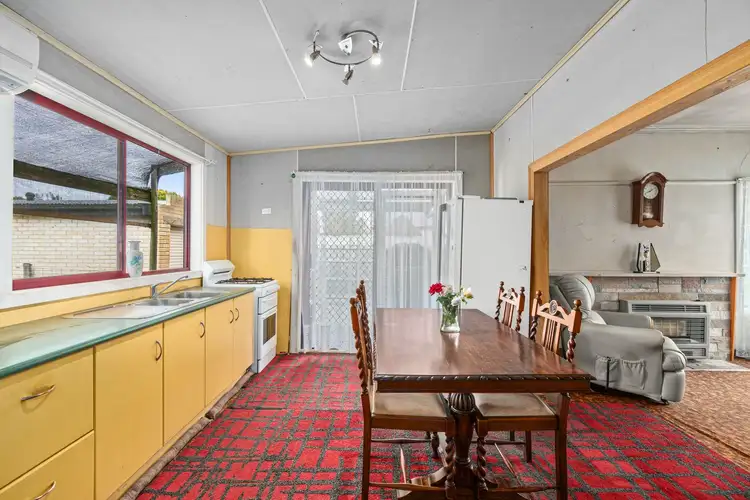 Fifth view of Homely house listing, 4 Catterick Crescent, Traralgon VIC 3844