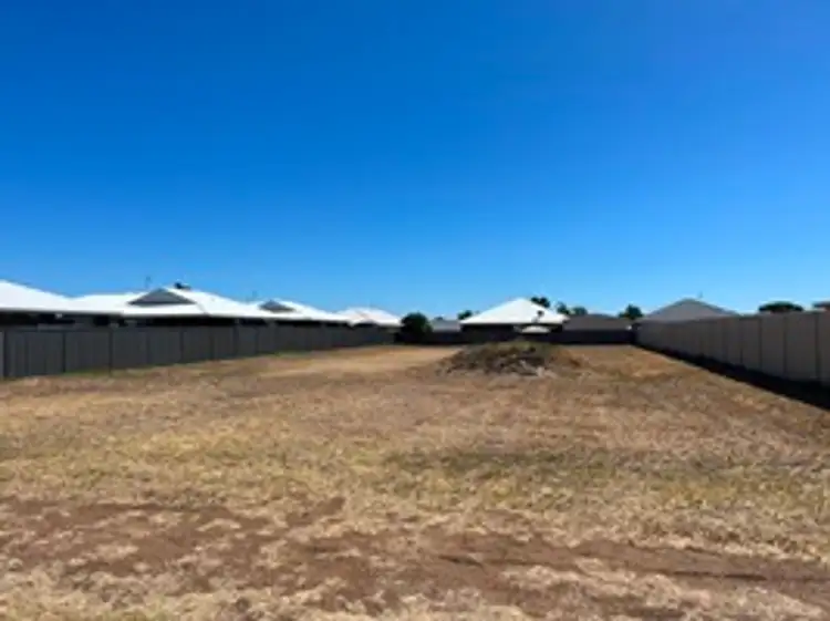 19 Dudley Street, Chinchilla QLD 4413