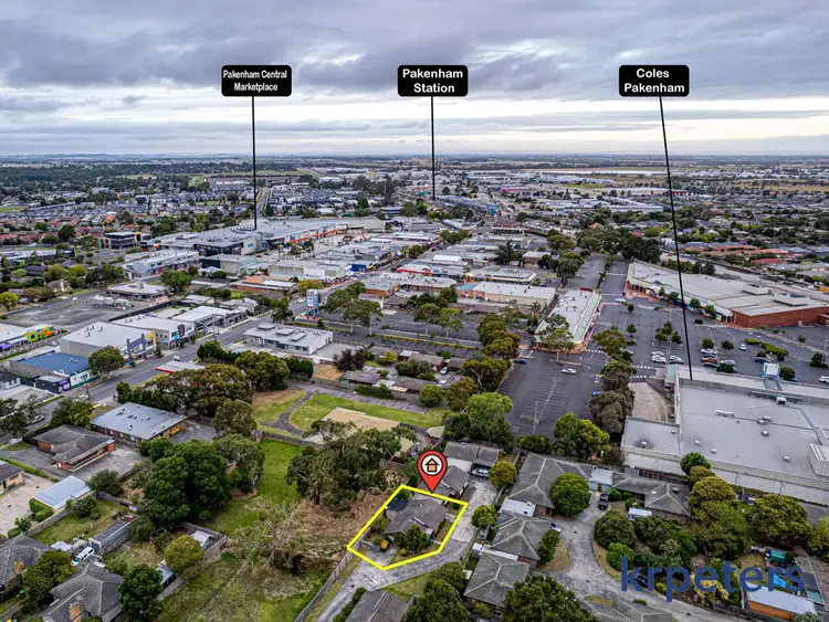 Second view of Homely unit listing, 3/4 Rogers Street, Pakenham VIC 3810